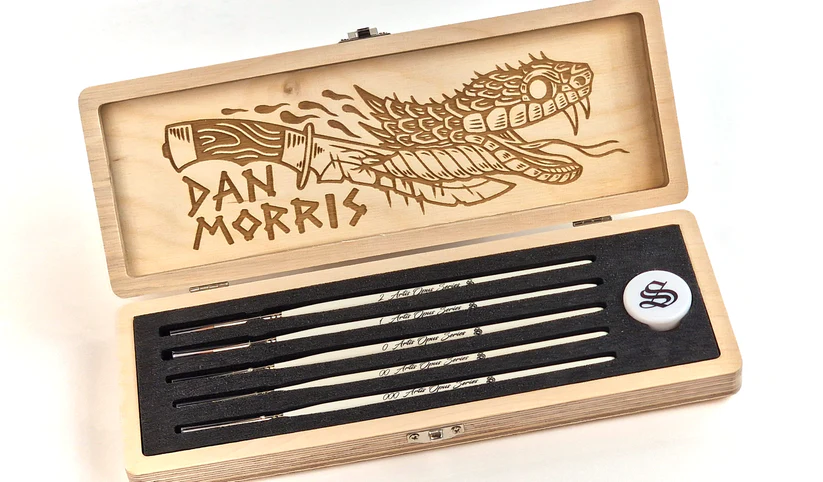 Artis Opus - Tooth & Talon Series S - 5 Brush Set - Wolf Artwork 2